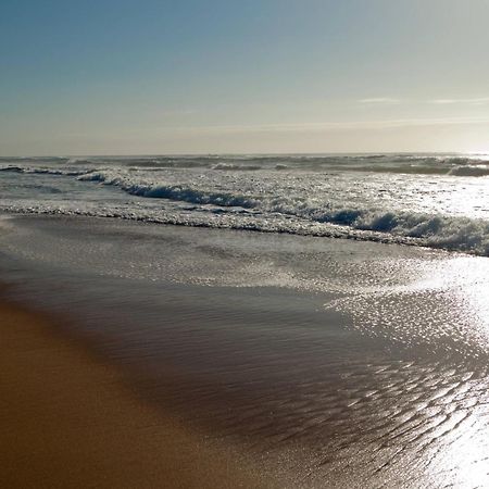 Protea Hotel By Marriott Karridene Beach Amanzimtoti Exterior photo