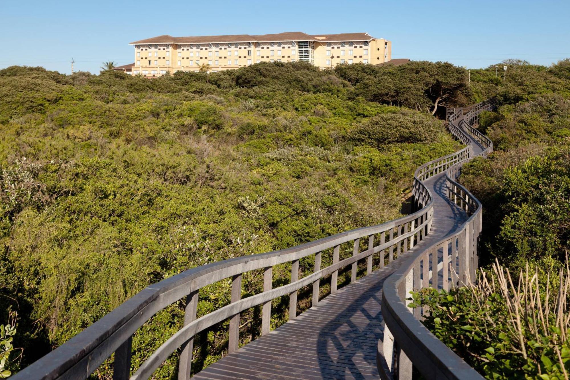 Protea Hotel By Marriott Karridene Beach Amanzimtoti Exterior photo