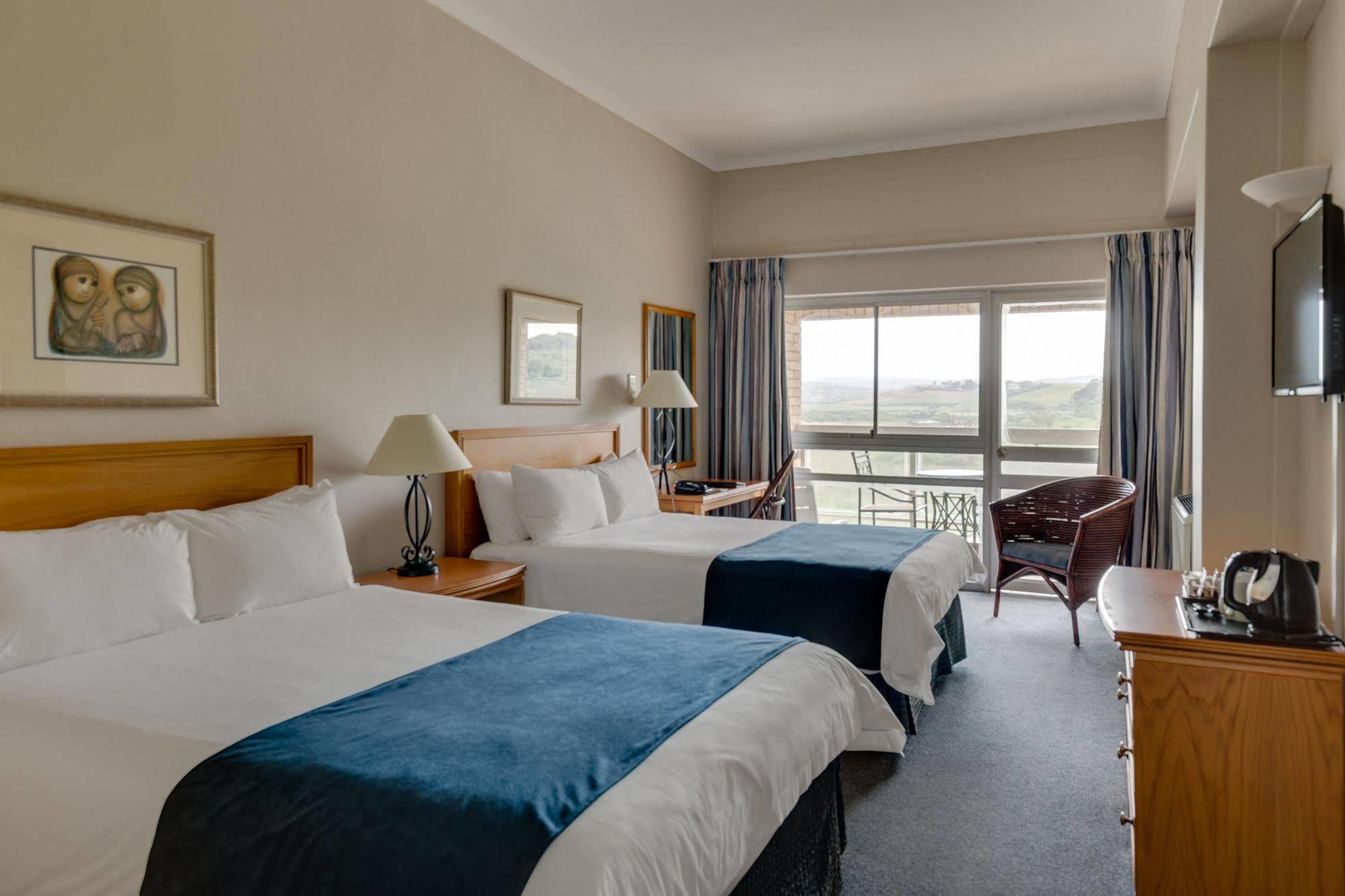 Protea Hotel By Marriott Karridene Beach Amanzimtoti Exterior photo