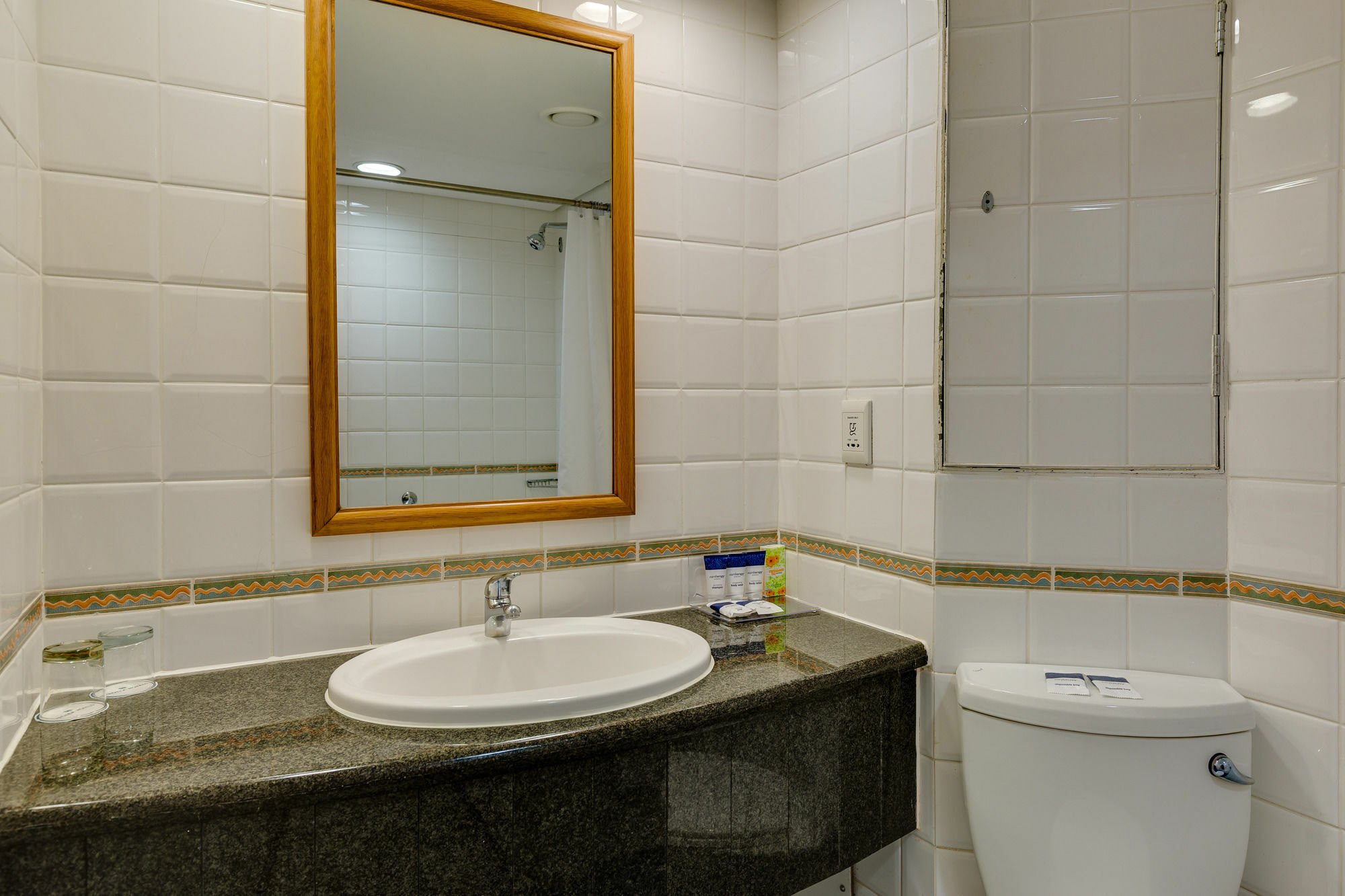 Protea Hotel By Marriott Karridene Beach Amanzimtoti Exterior photo